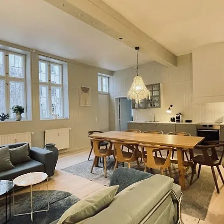 Apartmentincopenhagen 1577 *